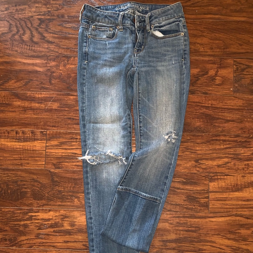 Distressed Skinny stretch jeans